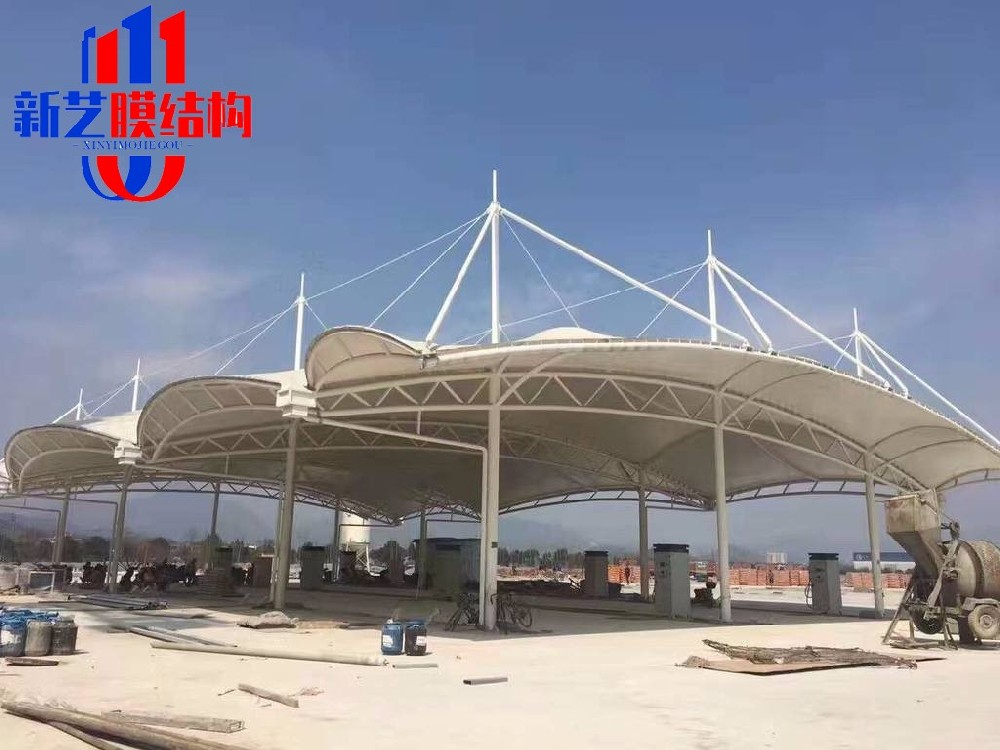 综合体膜结构建筑施工案例